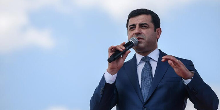 Selahattin Demirtaş'tan seçim güvenliği çağrısı: "Buna öncülük etmek CHP'ye düşer"