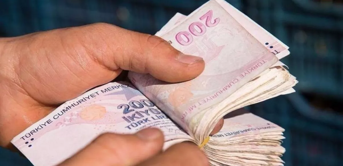 AKP'li isim açıkladı! EYT'lilerin maaşlarını alacağı tarih belli oldu