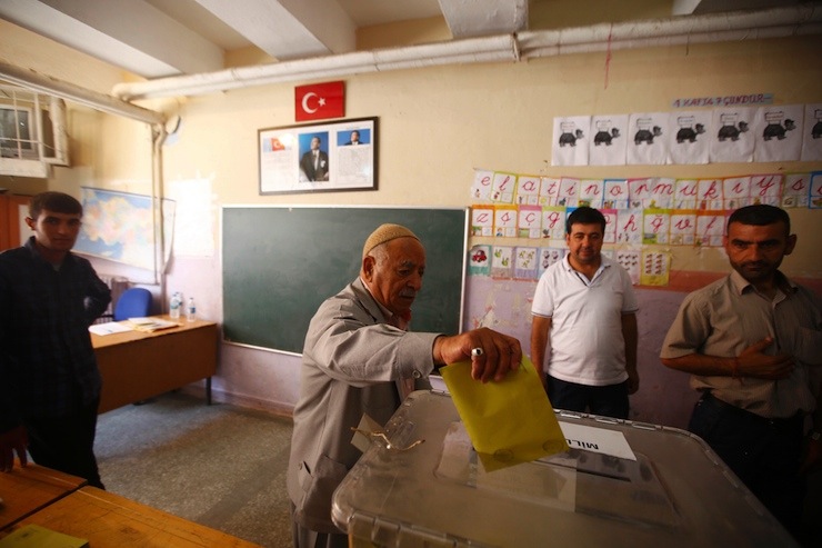 14 Mayıs'taki seçimin ikinci turu hangi tarihte yapılır? İki turlu seçim ne demek?