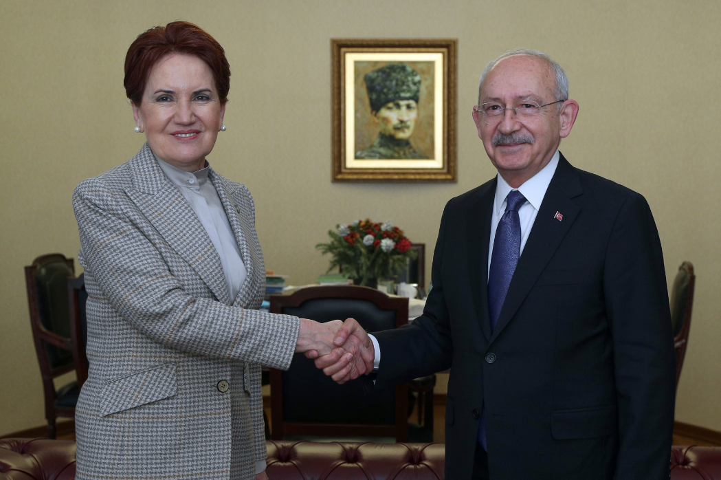 Akşener ve Kılıçdaroğlu bir arada! Altılı masada liderler turu devam ediyor