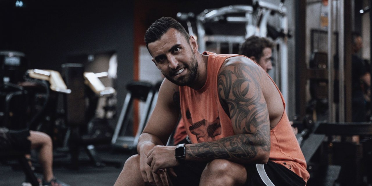 Ünlülerin spor hocası Uğur Çetin, spor yapmak öğrenme becerisini arttırıyor