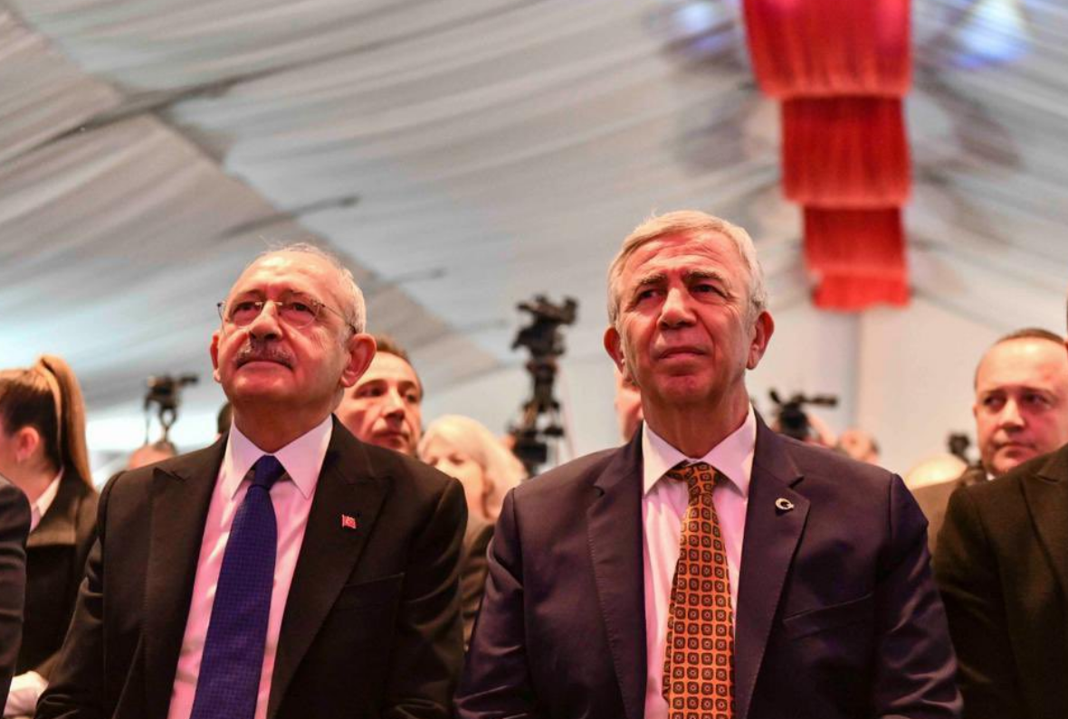 Mansur Yavaş, kameraların olmadığı yerde adaylık sorusuna bakın ne yanıt verdi! Oğuzhan Uğur o sırrı paylaştı