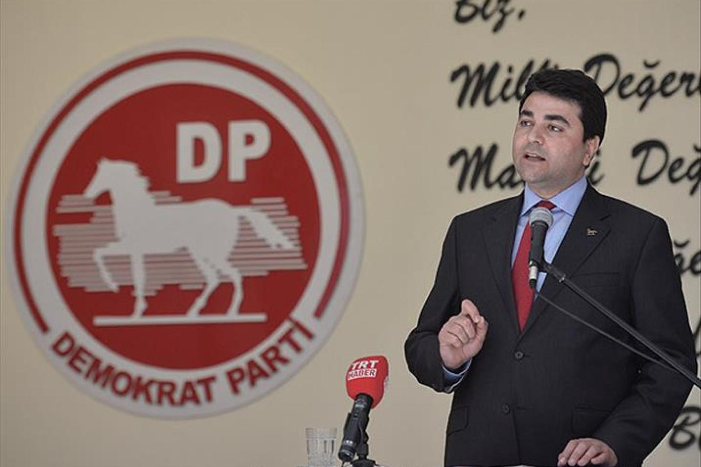 Demokrat Parti'nin koruma polisleri geri çekildi
