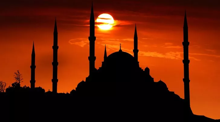 Üç aylar ne zaman başlıyor? Ramazan Bayramı ve Kurban Bayramı ne zaman?
