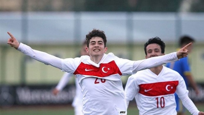 Beşiktaş 2. ligdeki genç futbolcuyu istiyor