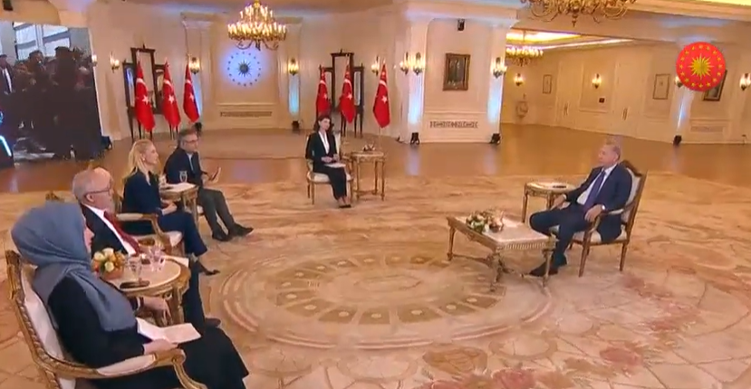 Erdoğan'dan Abdulkadir Selvi'ye "talimat" gibi "övgü"