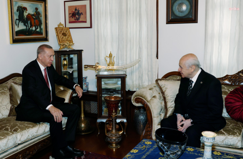 Erdoğan, Bahçeli'yi evinde ziyaret etti