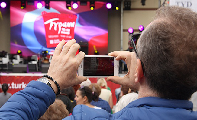 Türk Festivali'ne yoğun ilgi