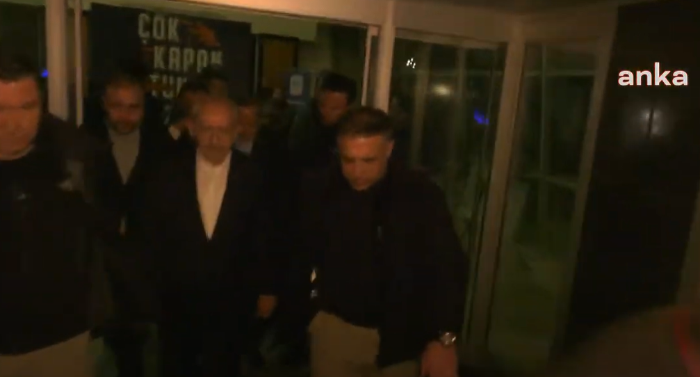 Kemal Kılıçdaroğlu AFAD'da!