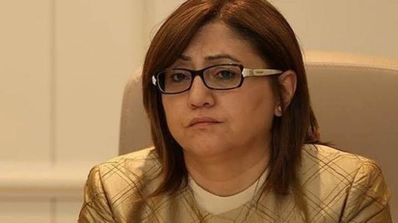 Gaziantep Belediye Başkanı Fatma Şahin, Cüneyt Özdemir'e konuştu: "60 bin nüfuslu ilçenin yarısından çoğu yok"