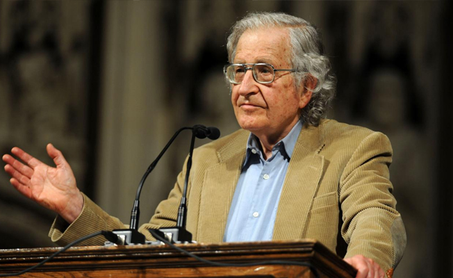 Chomsky’den Gülmen ve Özakça’ya destek