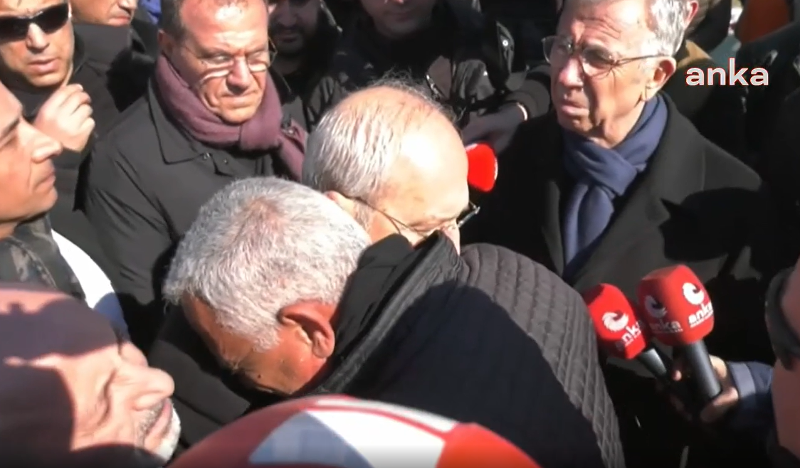 Kahramanmaraş'ta kahreden görüntüler! Gözyaşlarıyla Kılıçdaroğlu'ndan yardım istedi: "Çocuklar gitti başkanım kurtarın bizi"