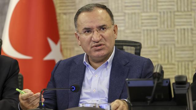 Adalet Bakanı Bozdağ: İhmali, kusuru, kastı olanlar varsa hepsi hesabını verecek