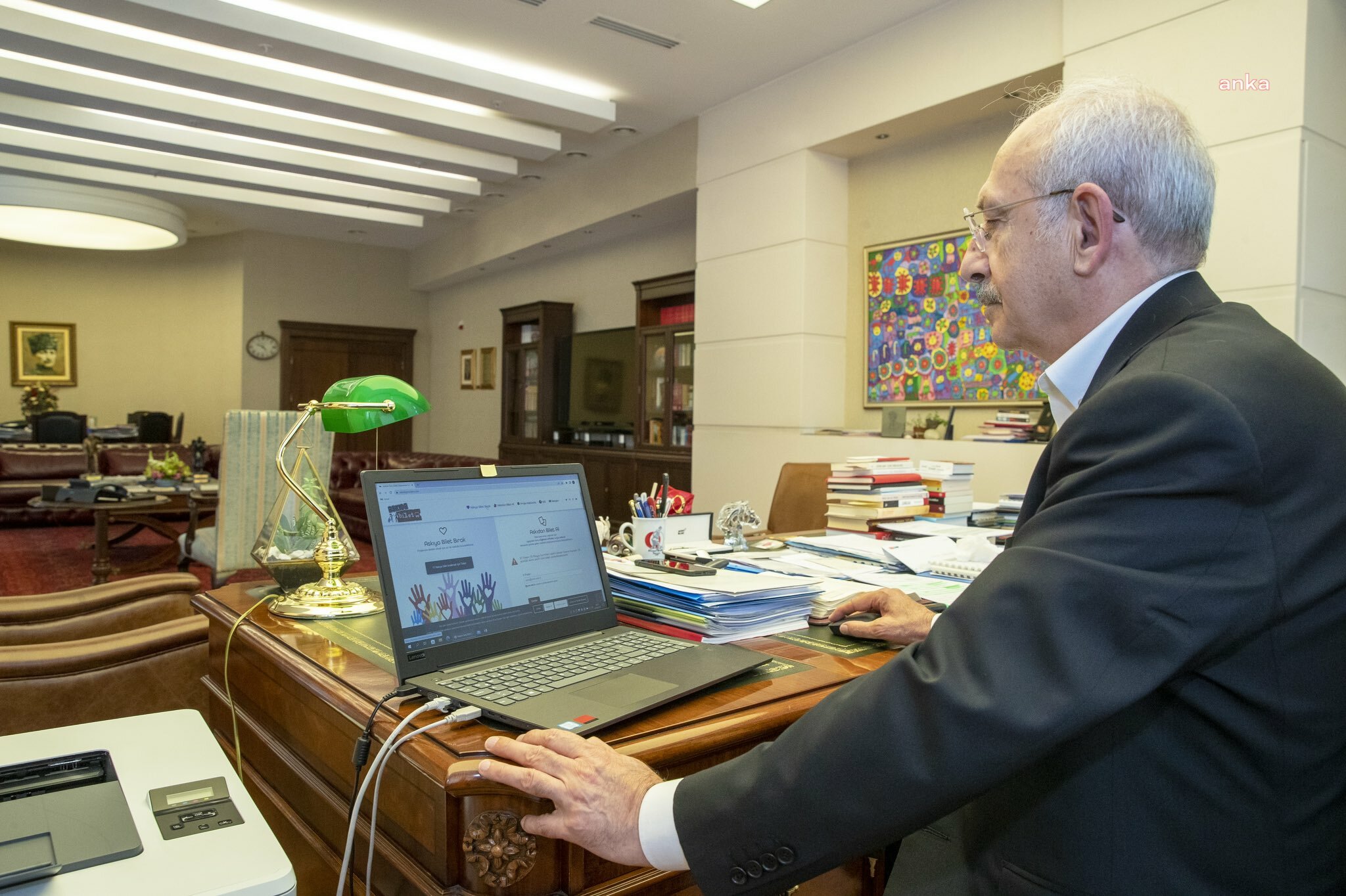 Kılıçdaroğlu'ndan sosyal medya kısıtlamasına tepki: "Bu aklını yitirmiş iktidar, sosyal medya iletişimini kesti"