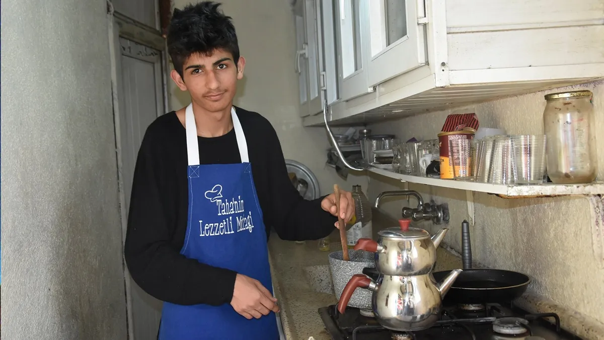 Enkaz altında kalan Taha Duymaz çıkarıldı mı? Ablası açıklama yaptı