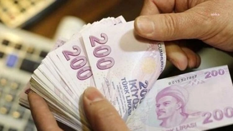 Deprem bölgesindeki kamu çalışanlarının maaşı erken ödenecek