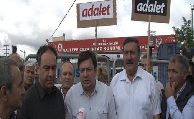 'Bu silahlar Türkmenlere gitmiyor diyen Tuğrul Türkeş neden yargılanmıyor'