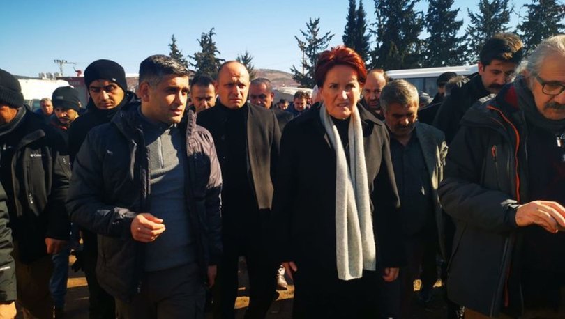 Akşener deprem bölgesinden seslendi: "Arama kurtarma faaliyetlerinin bitirilmemesi lazım"