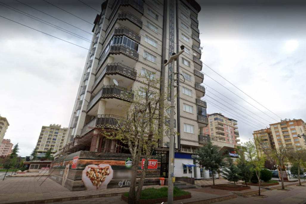 Gaziantep'te kolon kestikleri iddiasıyla suçlanan Meray Kuruyemiş ve Yapı Kredi'den açıklama