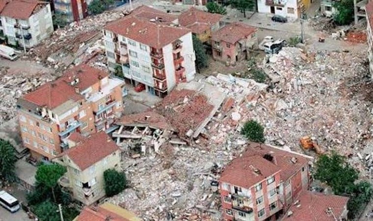 Hatay için 3 yıl önce uyarmış: 52 bin bina yıkılacak, 30 bin can kaybı yaşanacak
