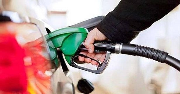 Benzin ve motorine zam geldi