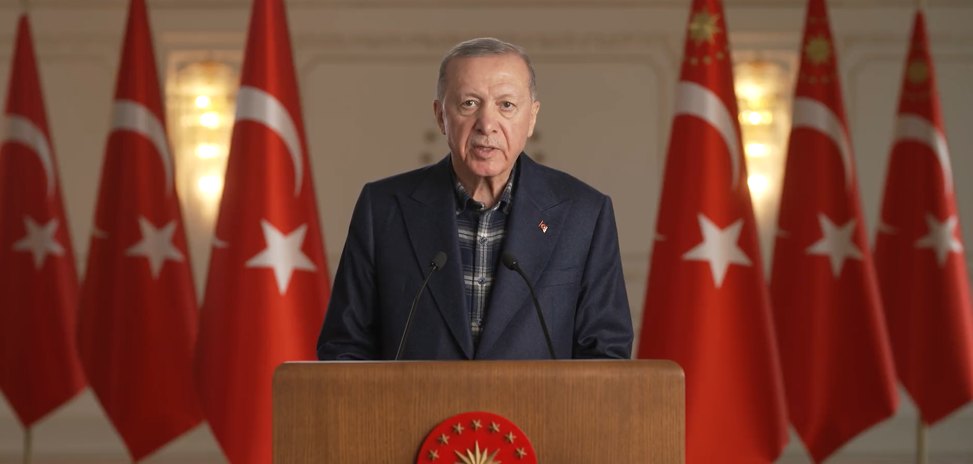Erdoğan'dan dünyaya deprem mesajı: "500 atom bombası gücünde, insanlık tarihinin en tabii afetlerinden biri"