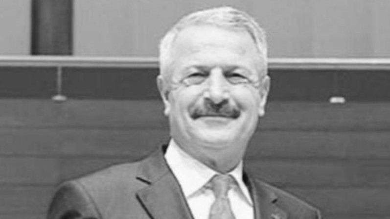 CHP İzmir’i sarsan haber! Eski belediye başkanı yaşamını yitirdi