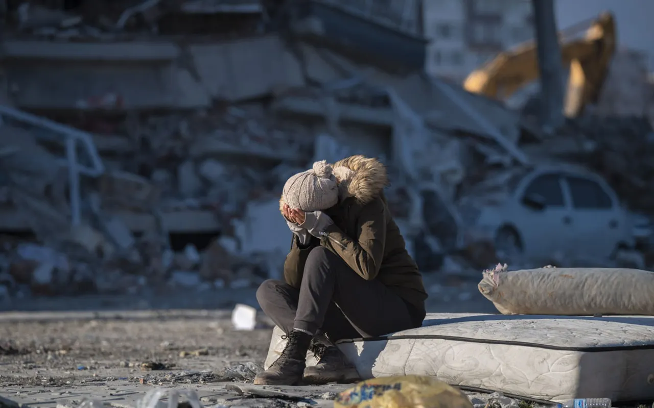 Vergi borcu nedeniyle depremzedenin hesaplarına el konuldu!