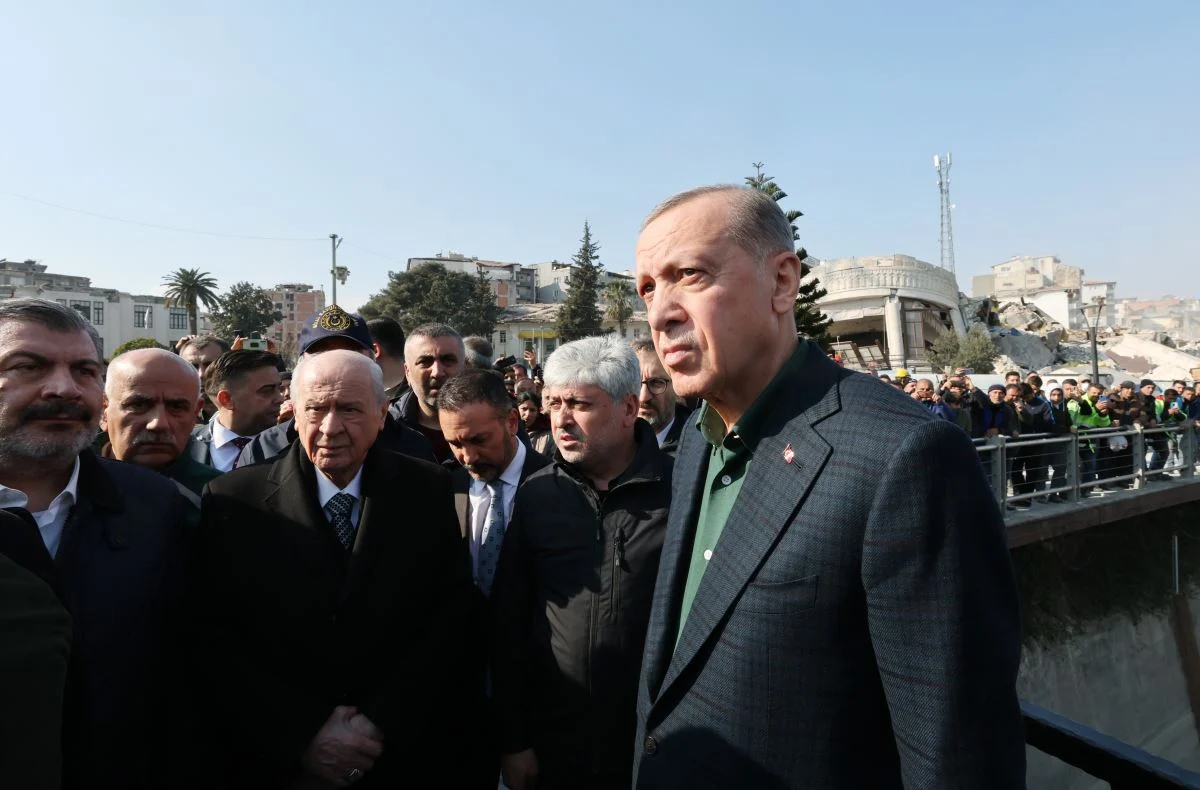 Osmaniye'de Erdoğan ve Bahçeli hazırlığı! Yollara asfalt döküldü