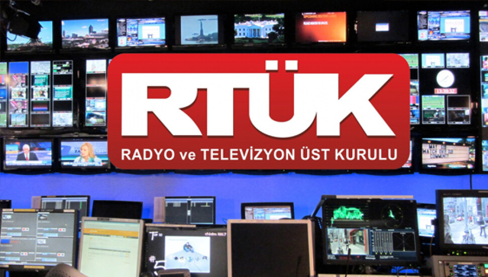 RTÜK'ten FOX TV, TELE 1 ve Halk TV'ye 'deprem' cezası