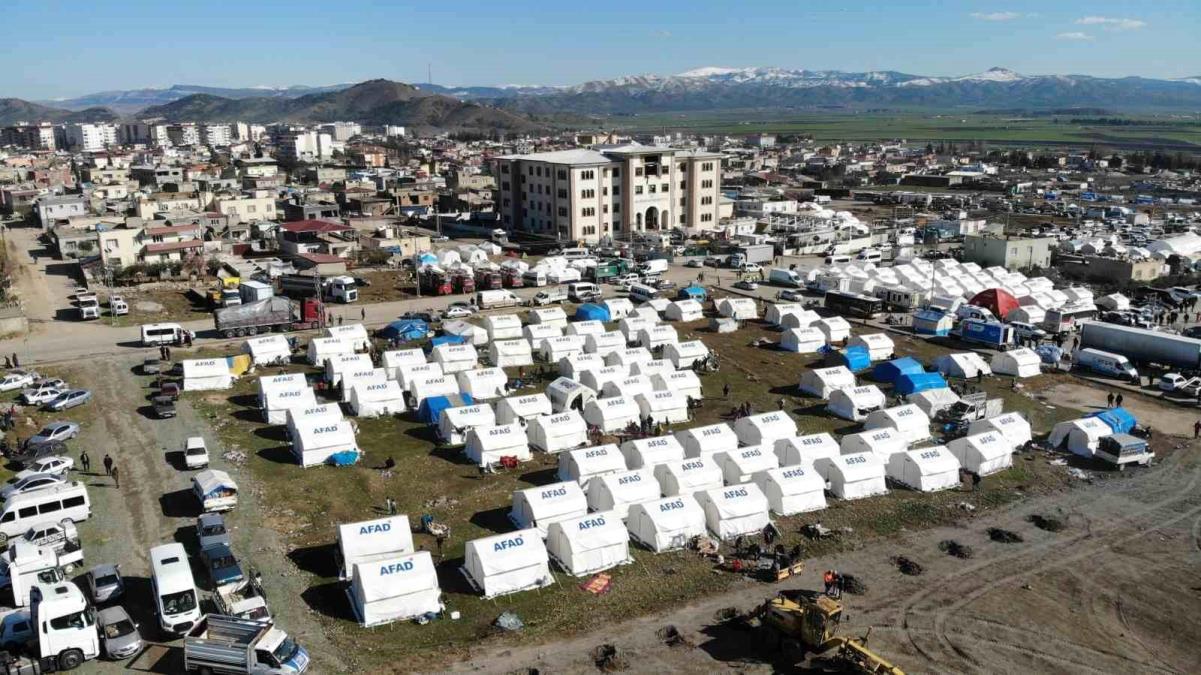 "Her an her çadırkentte, her ilimizde bir enfeksiyon ve salgın olma ihtimali var"