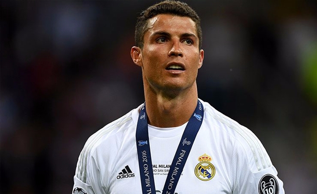 Cristiano Ronaldo'ya mahkeme şoku!