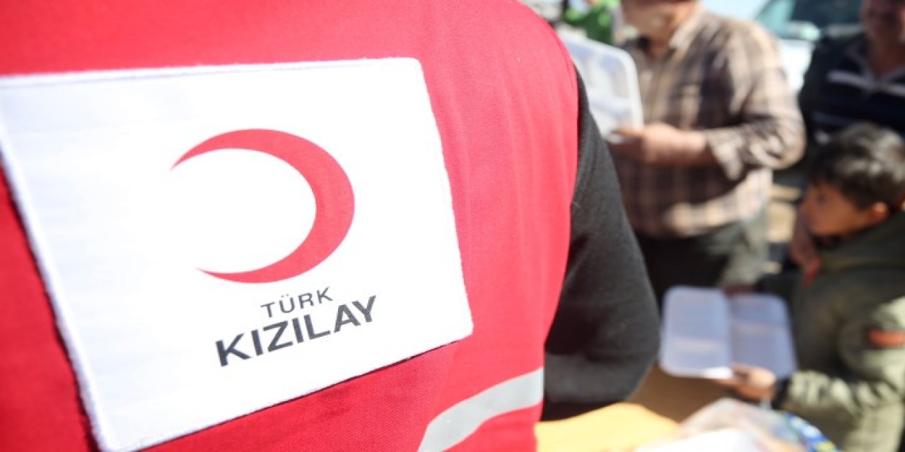 Kızılay Başkanı ve yöneticilerine çadır ticareti için suç duyurusu