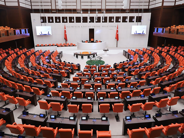 CHP'den depremzedeler için kanun teklifi