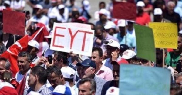 EYT uzadı... AKP'den EYT açıklaması
