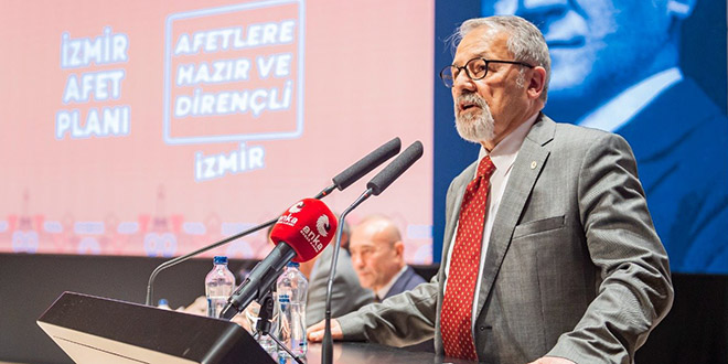 Naci Görür'den depremler ve faylarla ilgili paylaşım: "Çok büyük stres açığa çıktı"