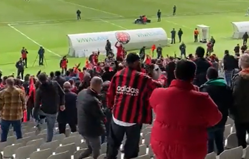 Karagümrük taraftarından "Karagümrük çocuğu Devlet Bahçeli" tezahüratı