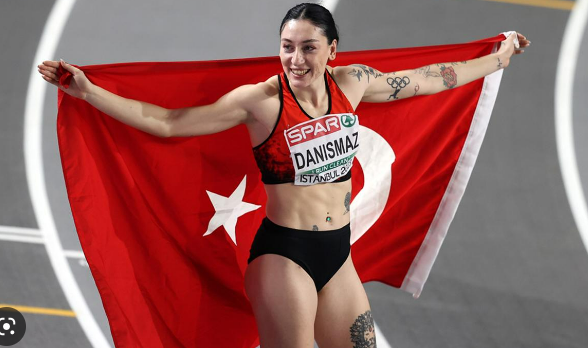 Tuğba Danışmaz göğsümüzü kabarttı