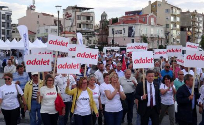 Çanakkale'de CHP'den 'Adalet' yürüyüşü