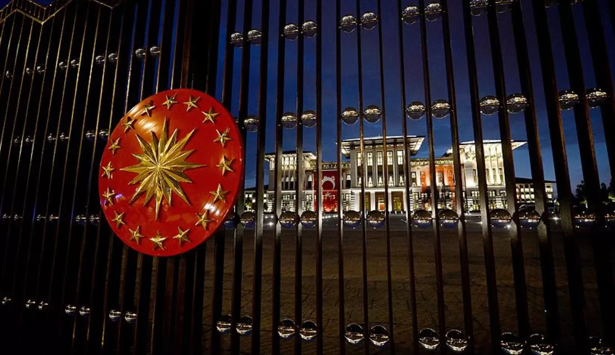 Kaç tane Cumhurbaşkanı Yardımcısı var? Kaç bakan ve bakanlık var? Yeni sistemde kimler Cumhurbaşkanı Yardımcısı olacak?