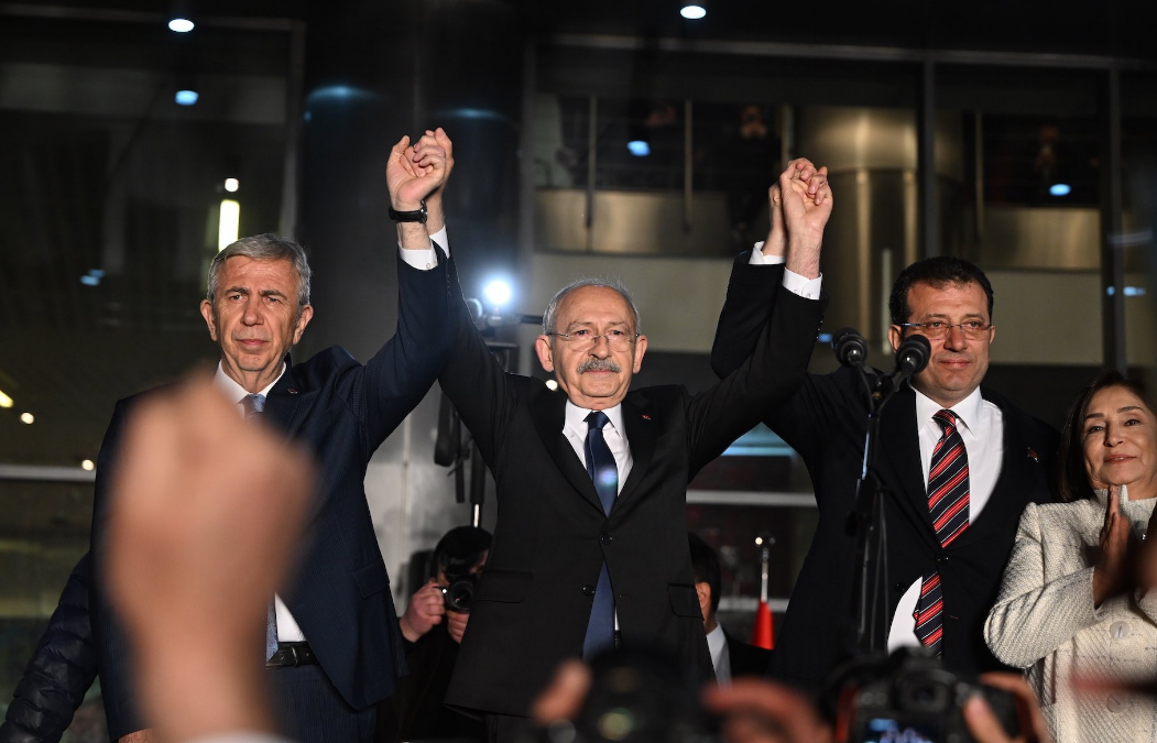 Mansur Yavaş ve Ekrem İmamoğlu'ndan peş peşe paylaşım