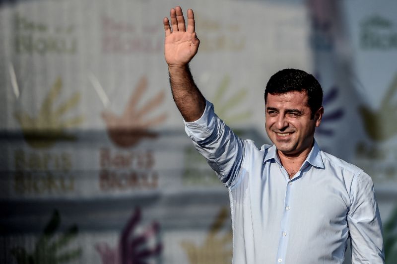 Selahattin Demirtaş'tan Kemal Kılıçdaroğlu'na açık çağrı