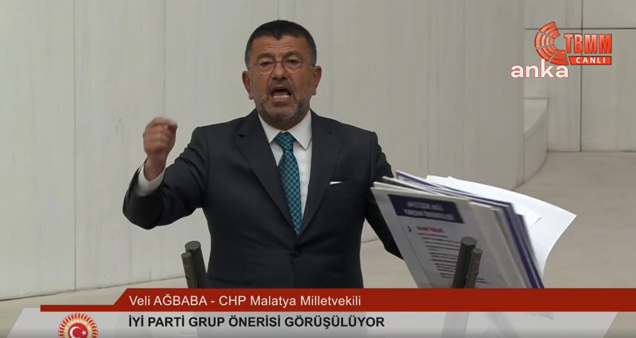 CHP'li Veli Ağbaba: "Deprem bir ayı geçti, hâlâ çadır yok. Vallahi yok, billahi yok"