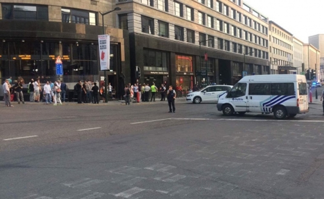 Brüksel'de patlama meydana geldi