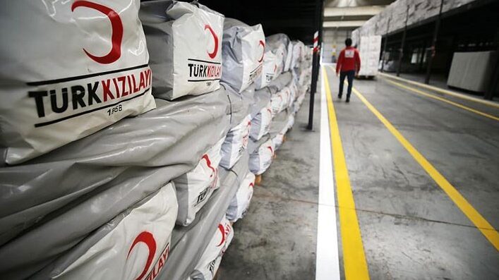Kızılay'da yeni skandal! 3,5 milyon avroluk battaniye parasının nerede olduğu bilinmiyor
