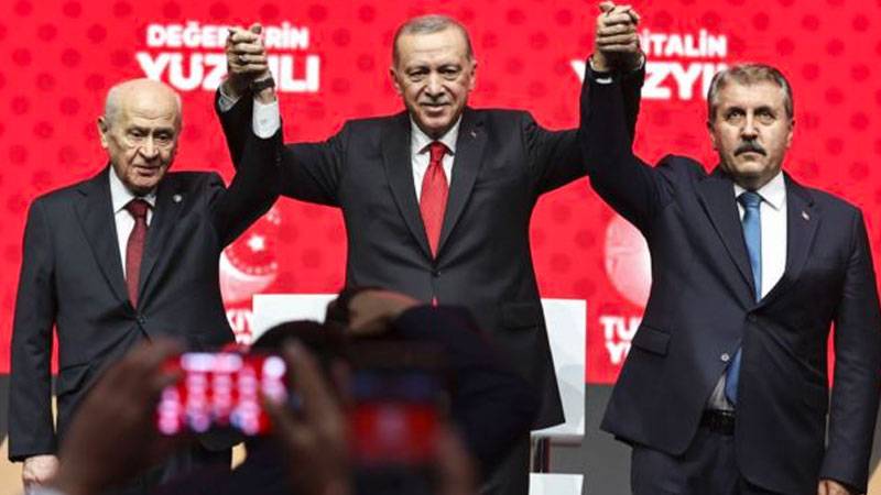 Cumhur İttifakı yanına yeni partiler arıyor! Sabah yazarı iki yeni partinin katılacağını iddia etti