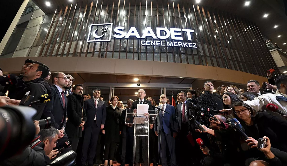 Saadet Partisi'nden dikkat çeken mesaj: 'Geliyor Mücahid Kılıçdaroğlu'