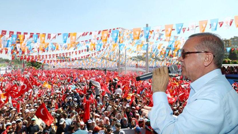 Erdoğan'a ‘Beraber Yürüdük Biz Bu Yollarda’ cezası