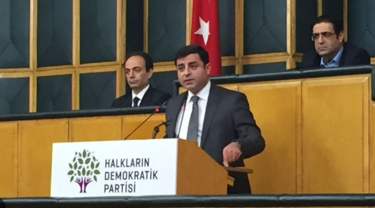 Selçuk Geçer paylaştı! Nagehan Alçı'nın U dönüşü sonrası Selahattin Demirtaş'ın o videosu gündem oldu