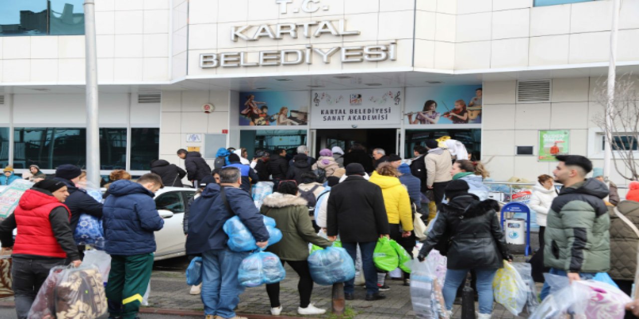 Kartal Belediyesi Deprem Bölgesi İçin Yardım Seferberliği Başlattı